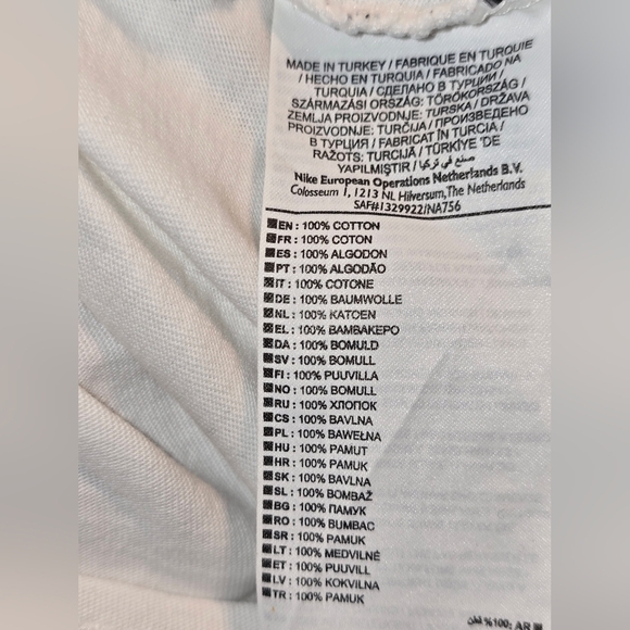 Nike Camo Logo Tee – White – Size L – Made in Turkey - Picture 7 of 9